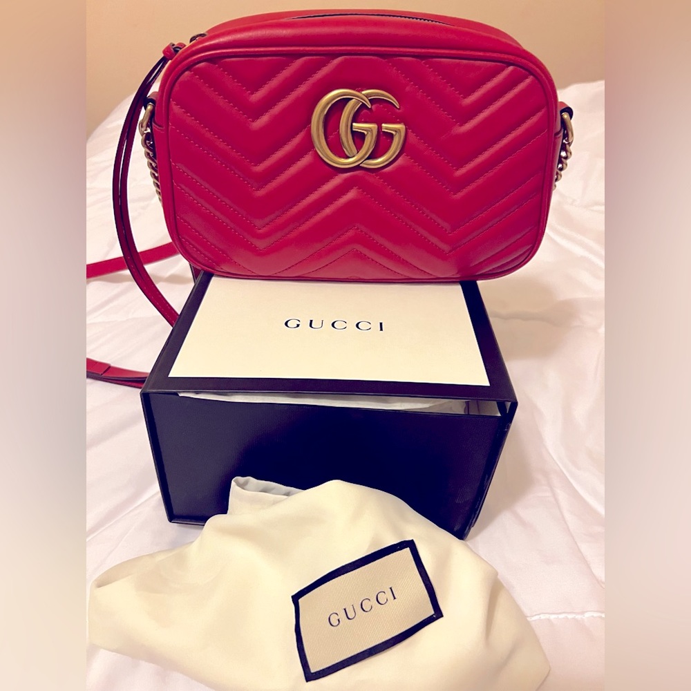 GG small Marmont Bag